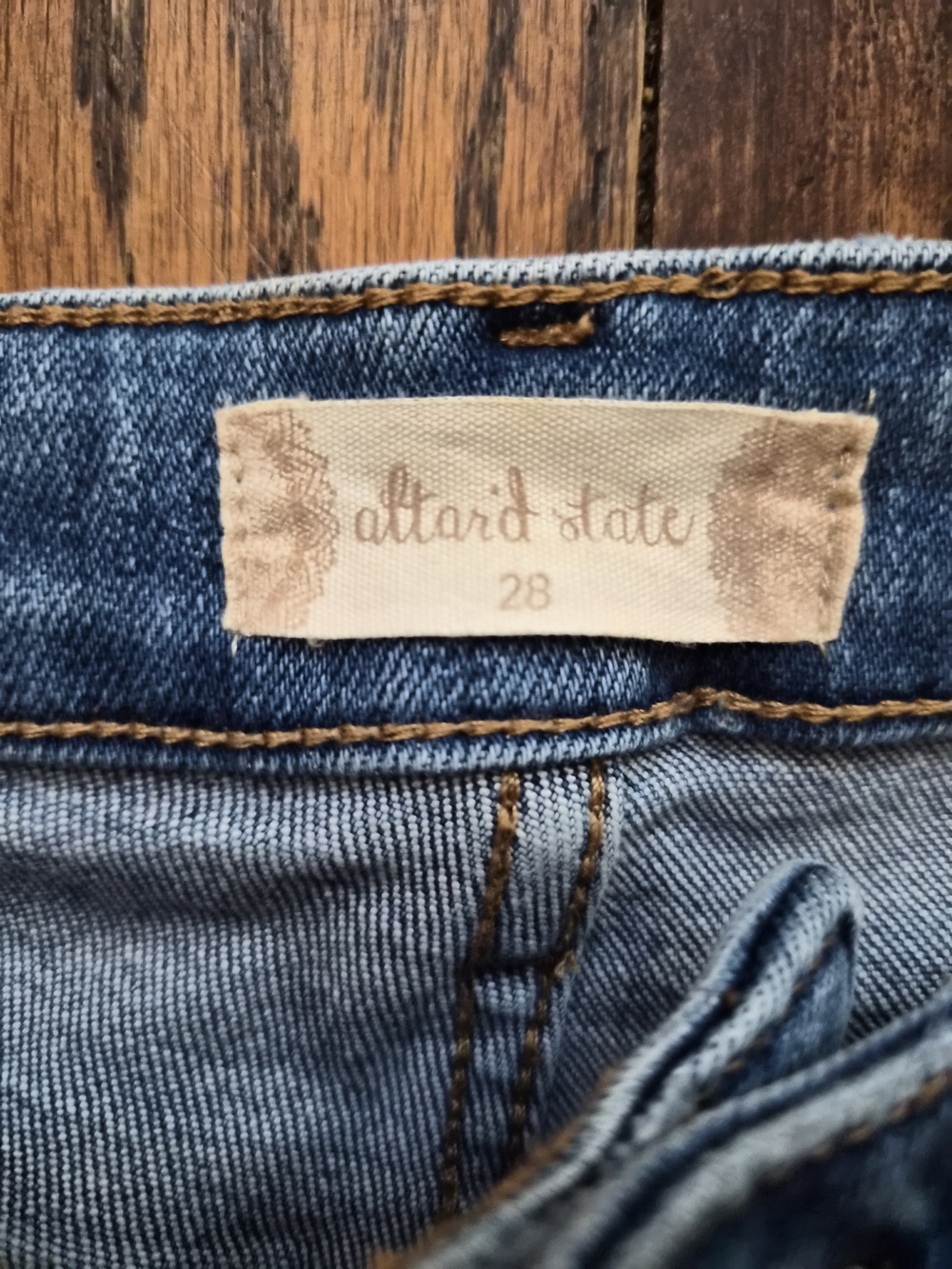Altered State Flare Jeans Size 28 Distressed Bell Bottom Raw Hem Stretch Denim - Picture 3 of 9